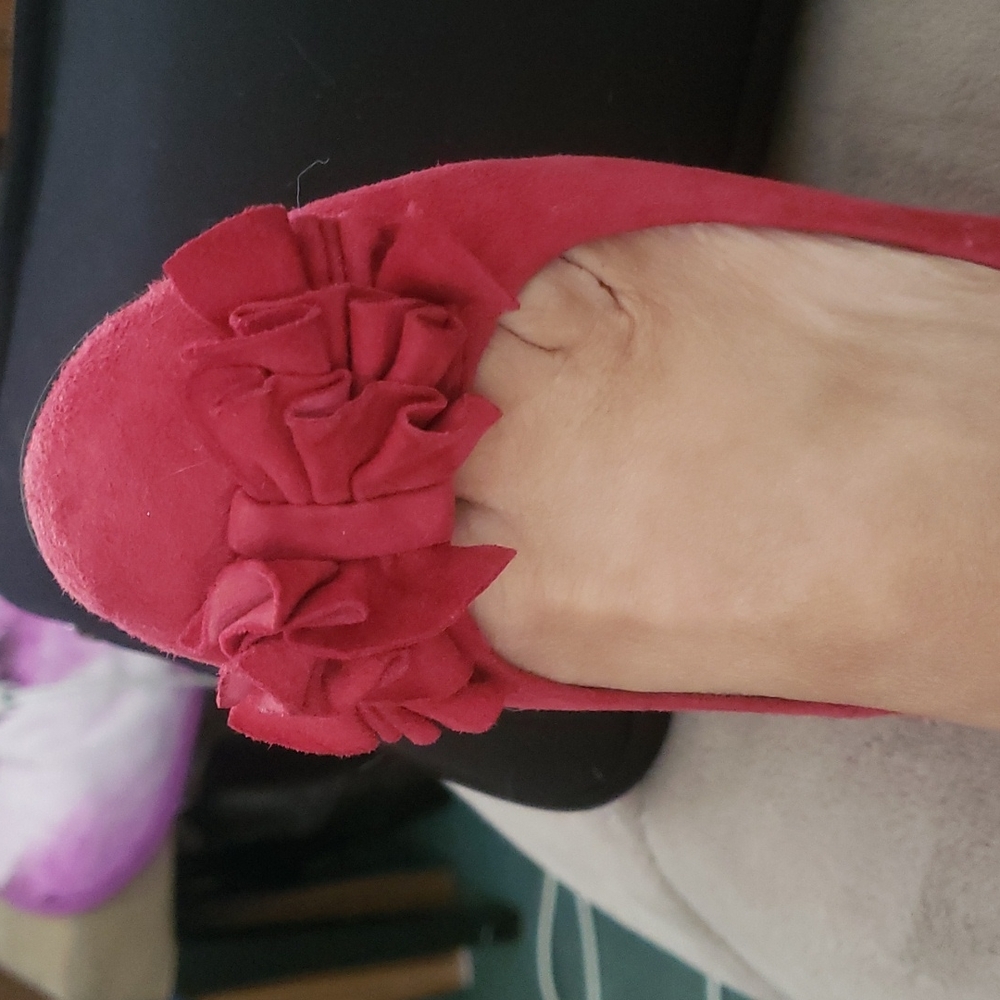Red Suede low wedge shoe